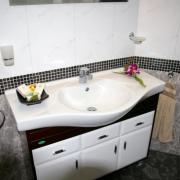 La SDB de la chambre coté cour